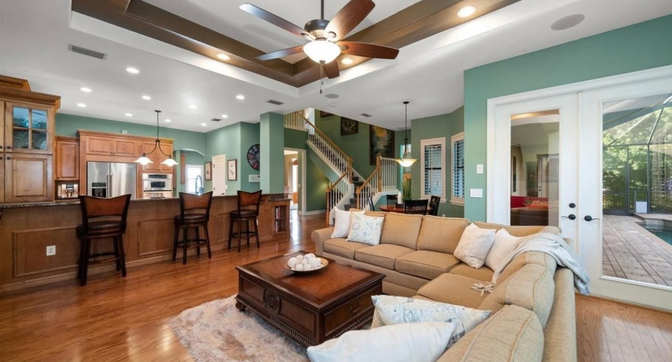 Sunset Valley Apartment