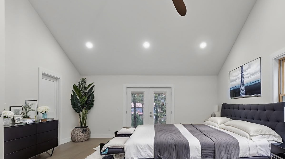 Lansing Garden Family Home