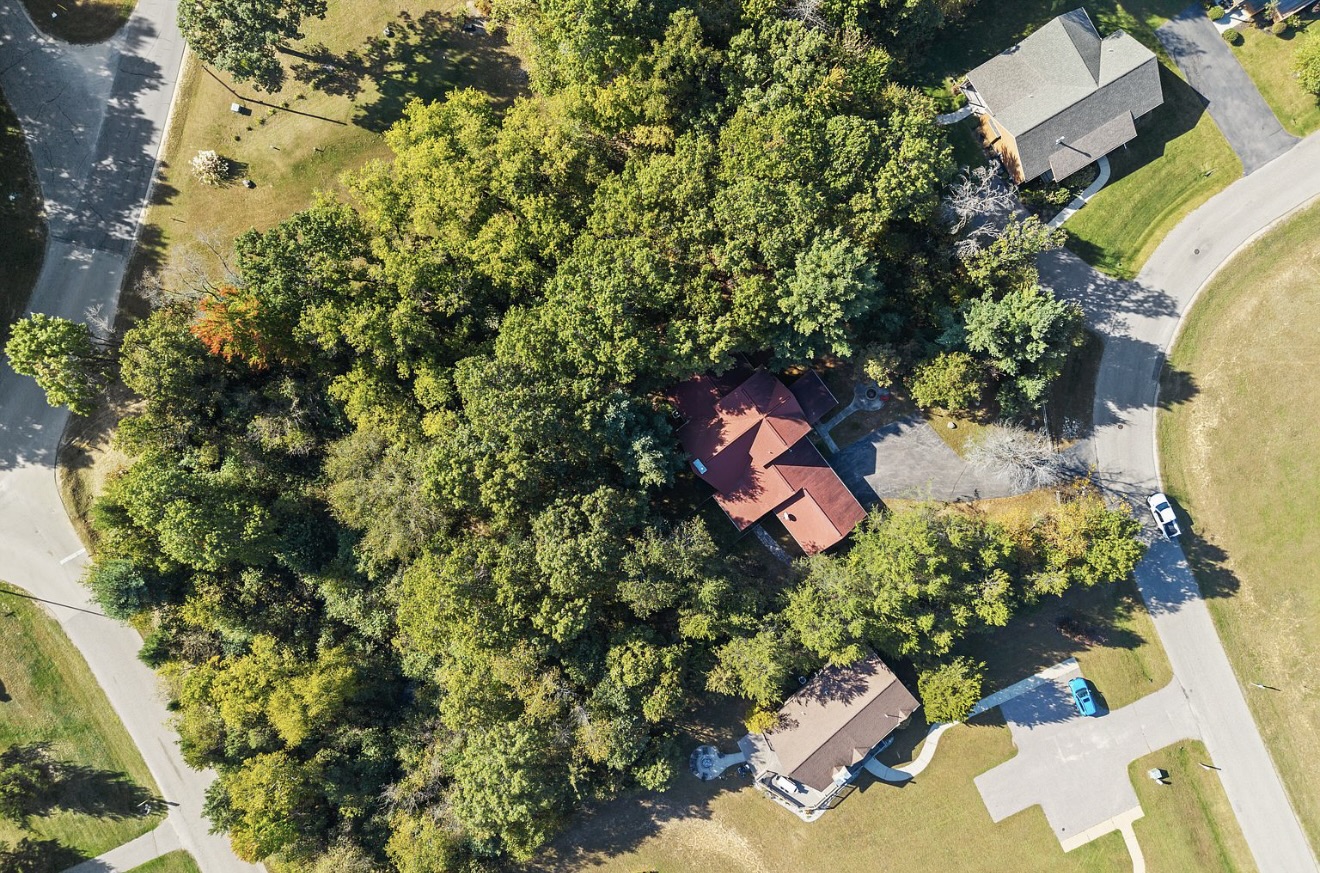    Lake Winnebago Manor