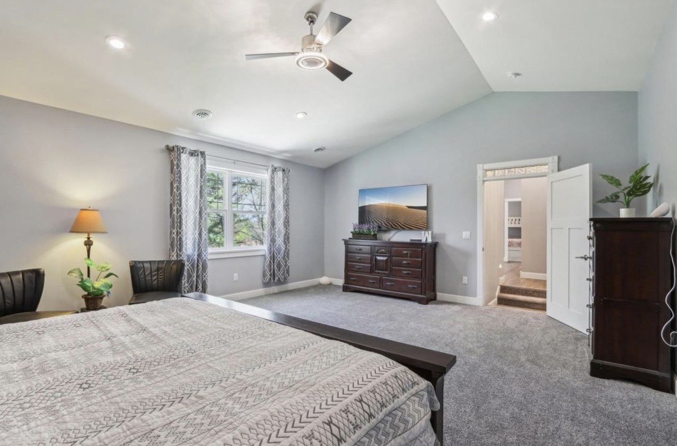    Cedar Grove Parcel