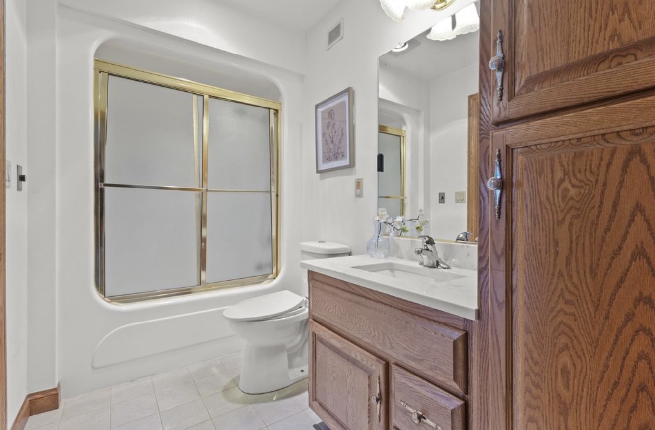     Highland Lake Retreat